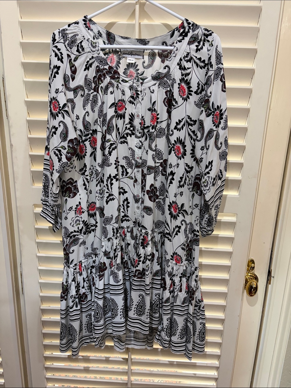 And Andrea Floral Button-Front Dress with Pink and Black Accents. Size XXS-XS